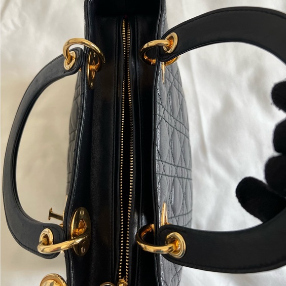❌❌SOLD❌❌Authentic Christian Lady Dior Medium Lambskin Handbag - Picture 15 of 16